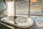 Jacuzzi