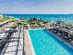 Piscină