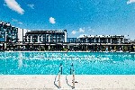 Hotel cu piscină