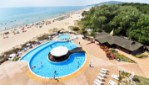Piscină la Hotelul Elitsa