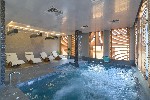 Piscină interioară