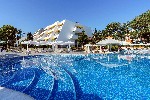 Piscină