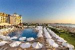  Hotel cu piscina