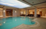 Piscină interioară