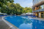 Piscină