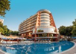 Hotel cu piscină