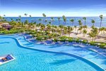 Vedere cu drona a piscinei Infinity