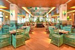 Interiorul unui restaurant tip bufet