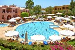 Piscină