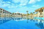 Hotel cu piscină
