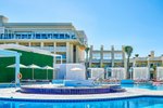 Piscină ?i jacuzzi