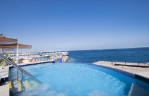 Piscină