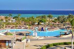 Resort cu piscină chiar pe plajă