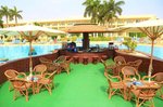 Bar langa piscina 