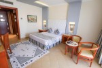 Hotel Amwaj Oyoun Resort