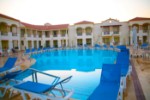 Piscină