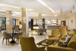 Lobby bar