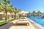 Hotel Reef Oasis Beach Resort