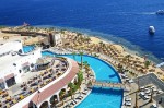 Hotel cu piscină