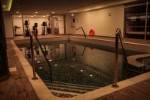Piscina interioara