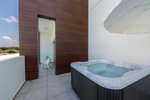 Jacuzzi