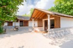 Hotel Reethi Beach Resort