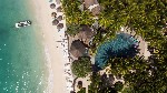 Vedere la piscină ?i plajă