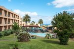 Piscină în grădină