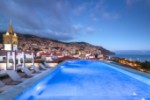 Vedere de seară a ora?ului Funchal