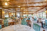 Hotel Golden Coast Hotel & Bungalows