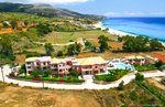 Hotelul ?i împrejurimile