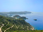 Vedere la Paleokastritsa de la Castelul Angelokastro