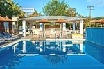 Bar la piscină