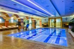 Piscină interioară