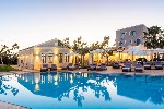 Hotel Emerald by Azul Collection