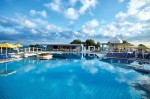Hotel cu piscină