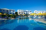 Hotel cu piscină