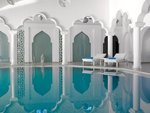 Piscina interioara