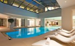 Piscină interioară