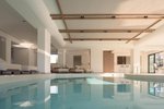 Piscina interioara