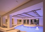 Piscina interioara