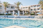 Piscină