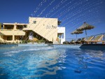 Hotel cu piscină