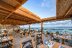 Tavernă ?i bar pe plajă
