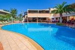 Piscină