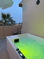 Jacuzzi