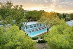Camere cu piscină comună