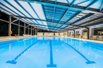 Piscina interioara