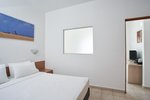 Cameră de familie în bungalou cu piscină comună