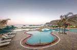 Vedere la piscină